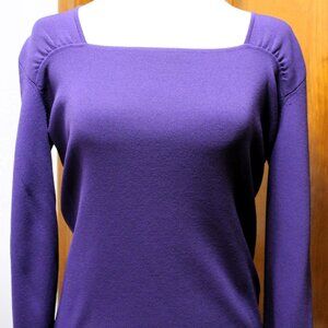 Pretty purple square neck, 3/4 long sleeve top